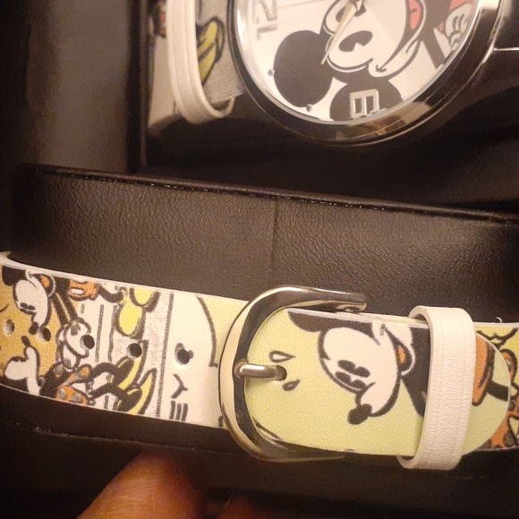 DISNEY AUTHENTIC MICKEY 2 PC SET NIB WATCH RARE - Picture 7 of 15